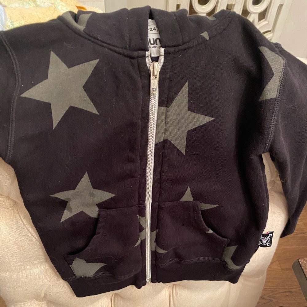 Nunu hoodie